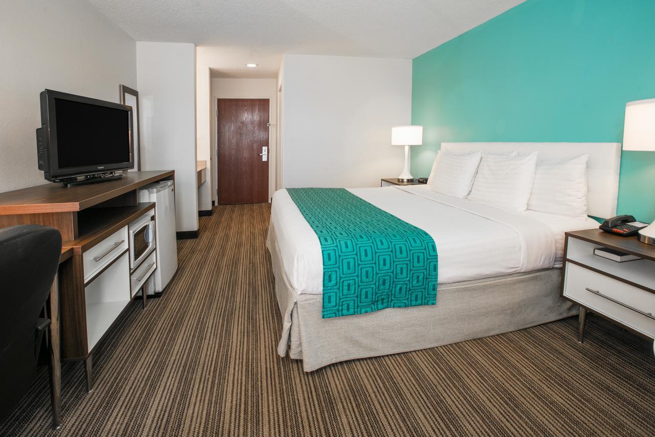 Howard Johnson By Wyndham Scott Lafayette Exteriör bild