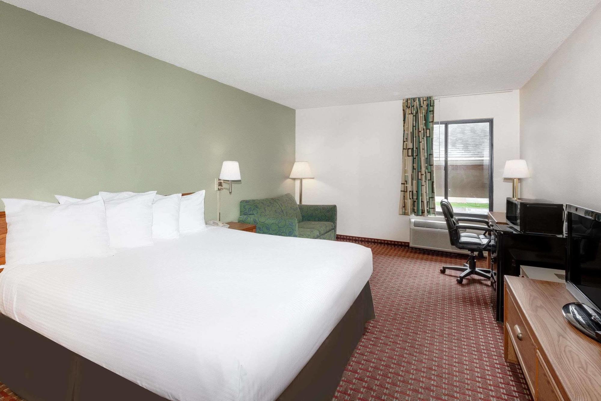 Howard Johnson By Wyndham Scott Lafayette Exteriör bild